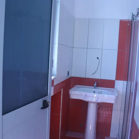 Sarda Hotell